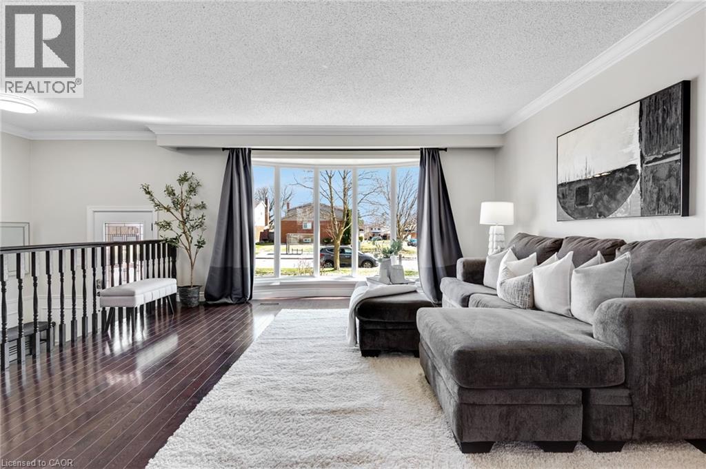 86 MCGARRY Drive thumbnail 15