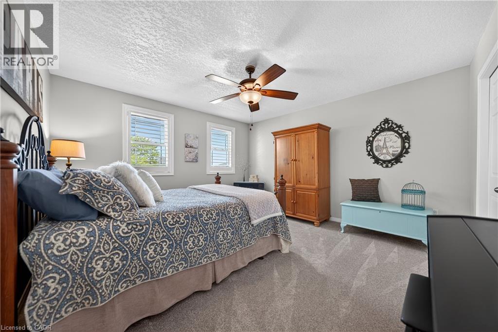 63 PENTLAND Drive thumbnail 32