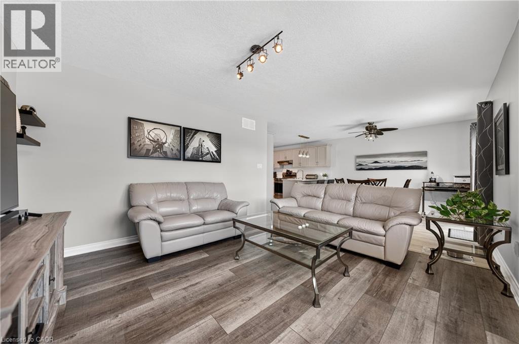 63 PENTLAND Drive thumbnail 22