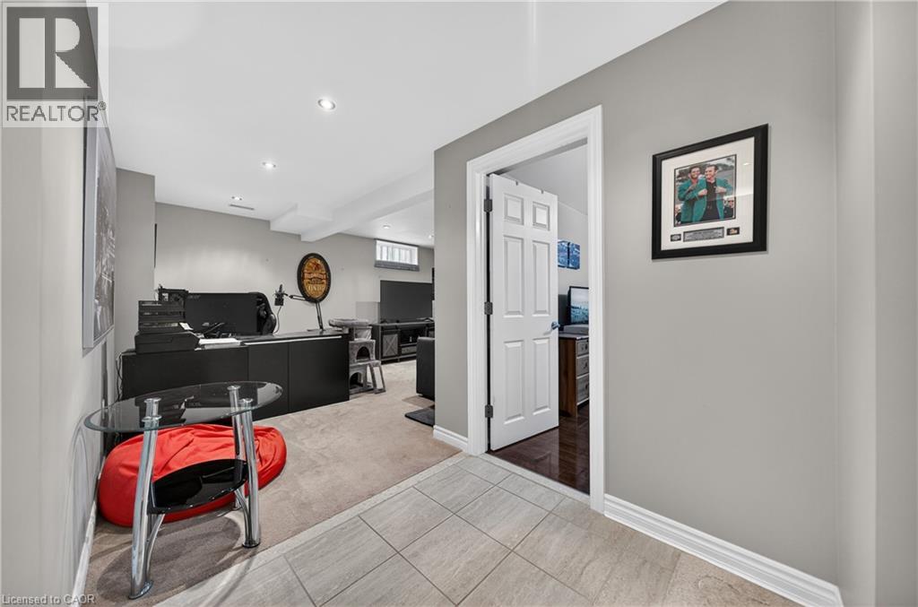 63 PENTLAND Drive thumbnail 37
