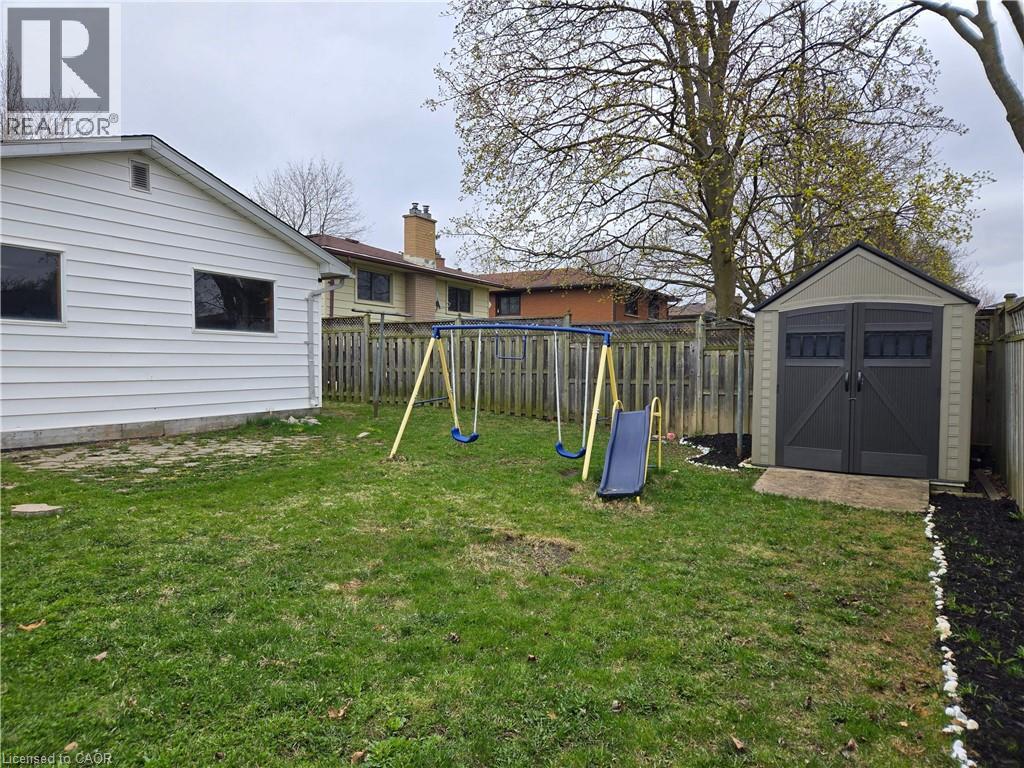 261 OVERLEA Drive thumbnail 11