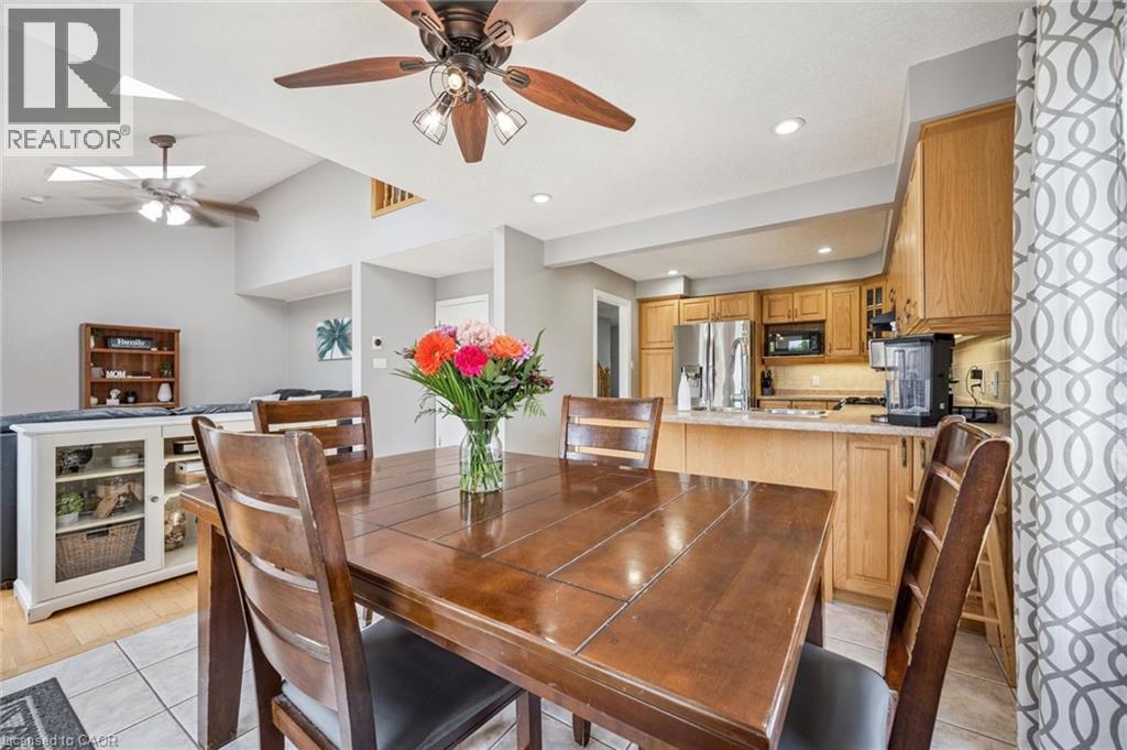 15 ZINKANN Crescent thumbnail 15