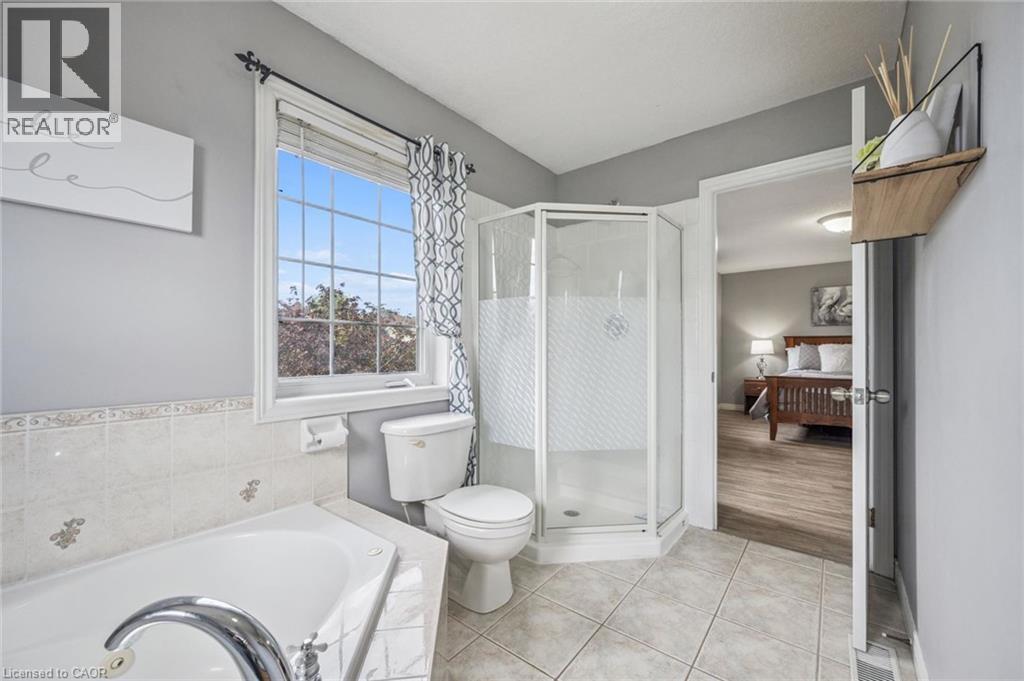 15 ZINKANN Crescent thumbnail 24