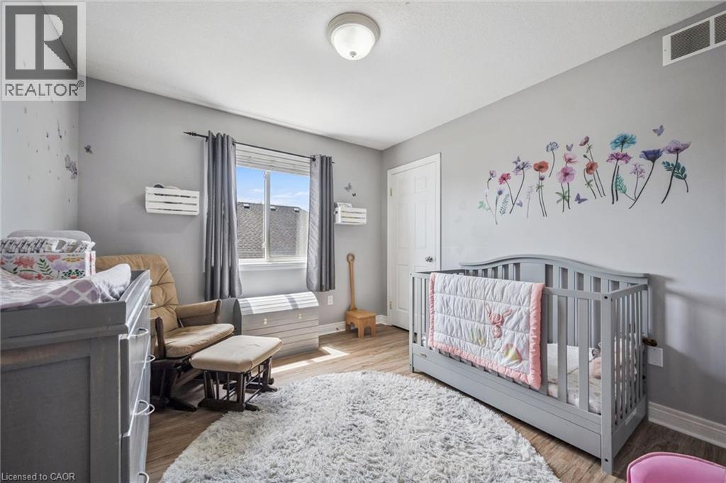 15 ZINKANN Crescent thumbnail 27
