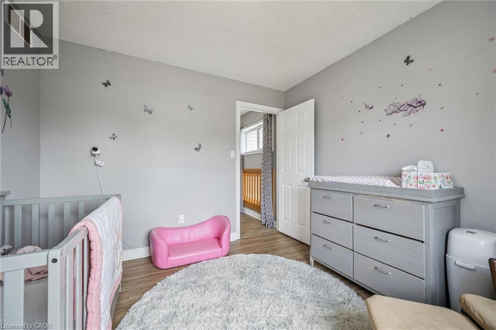 15 ZINKANN Crescent thumbnail 28