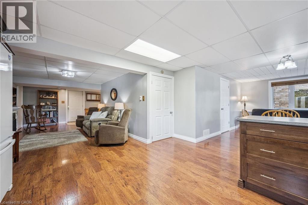 15 ZINKANN Crescent thumbnail 35