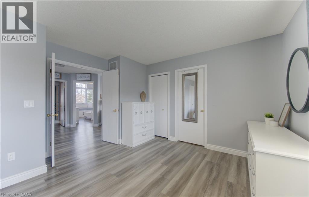 31 ADLER Drive thumbnail 32