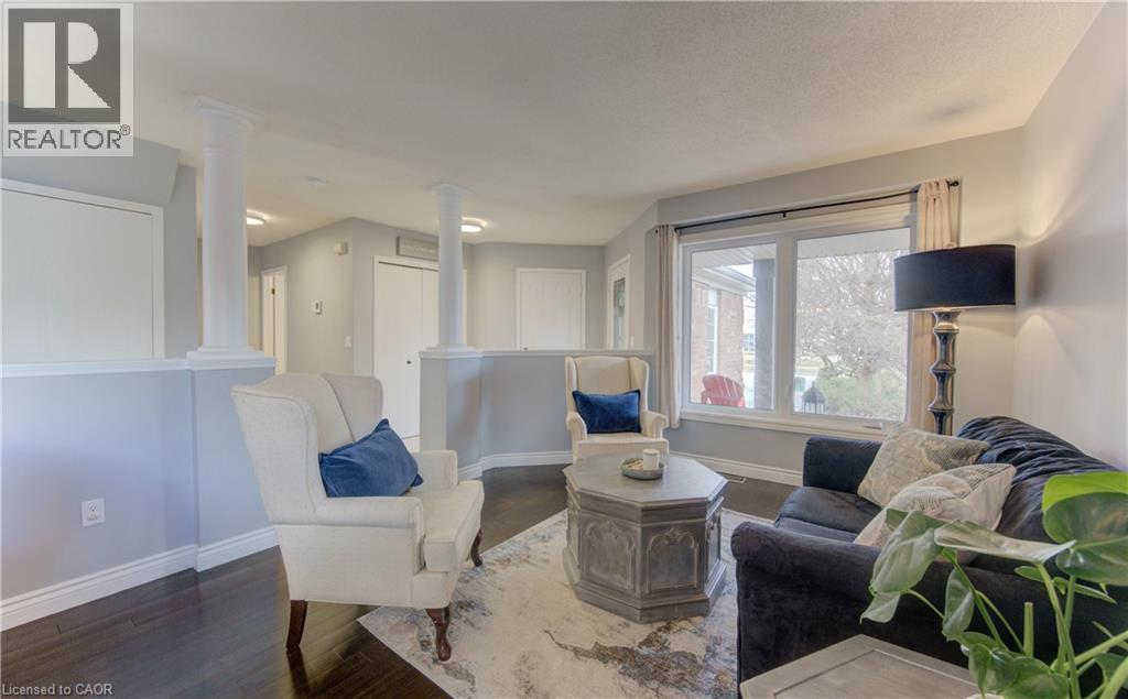 31 ADLER Drive thumbnail 7
