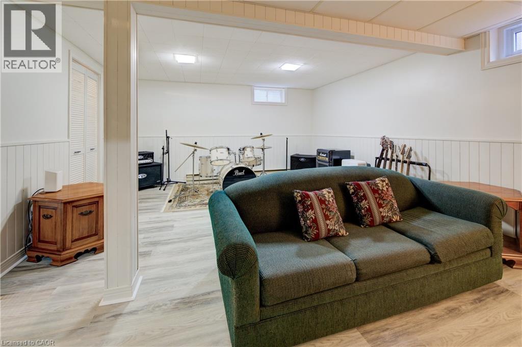 19 HILLBROOK Crescent thumbnail 20