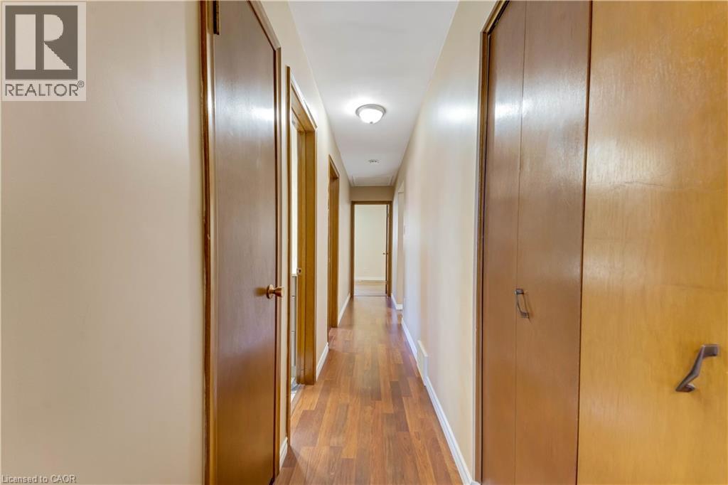 402 LAKEVIEW Drive thumbnail 20