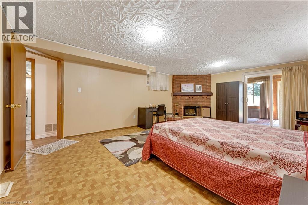 402 LAKEVIEW Drive thumbnail 29