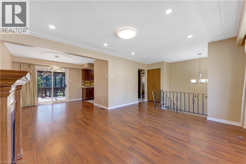 402 LAKEVIEW Drive thumbnail 4