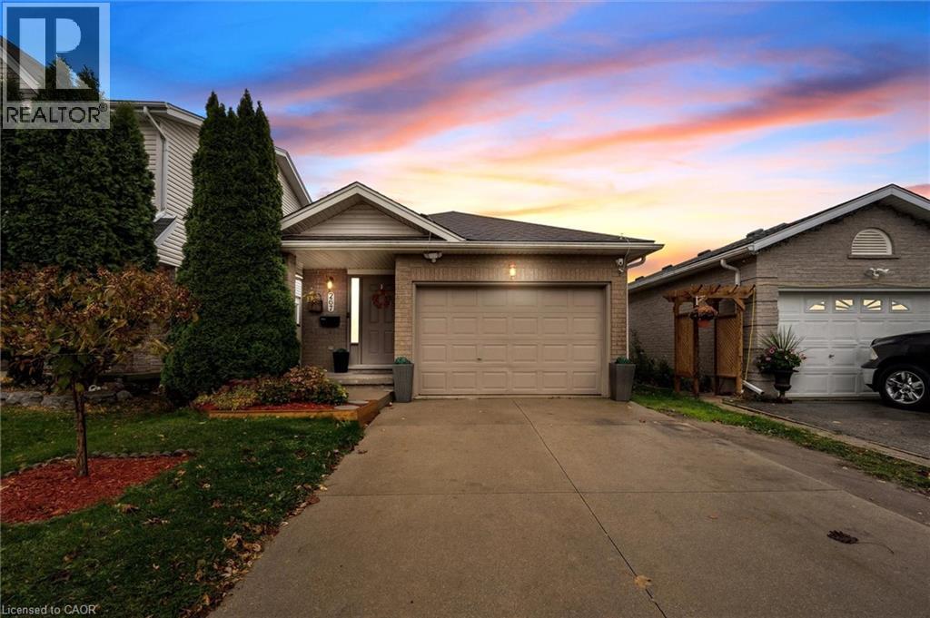 267 GREY FOX Drive thumbnail 33