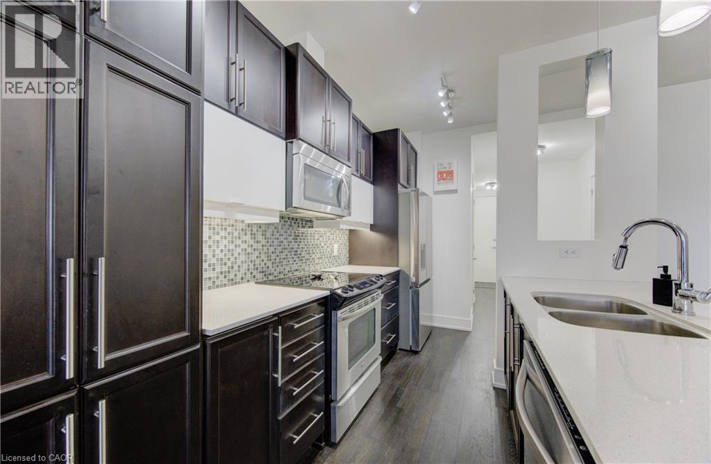 112 BENTON Street Unit# 601 thumbnail 7