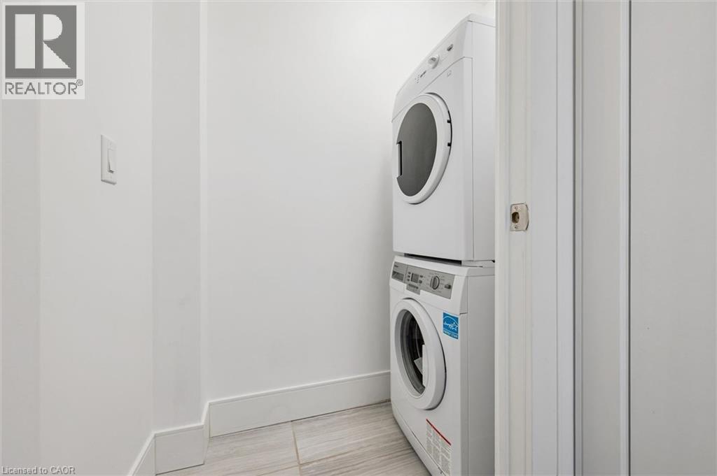 15 PRINCE ALBERT Boulevard Unit# 203 thumbnail 7
