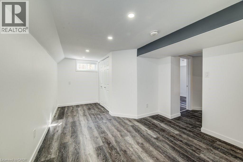 88 WOODHAVEN Road thumbnail 31
