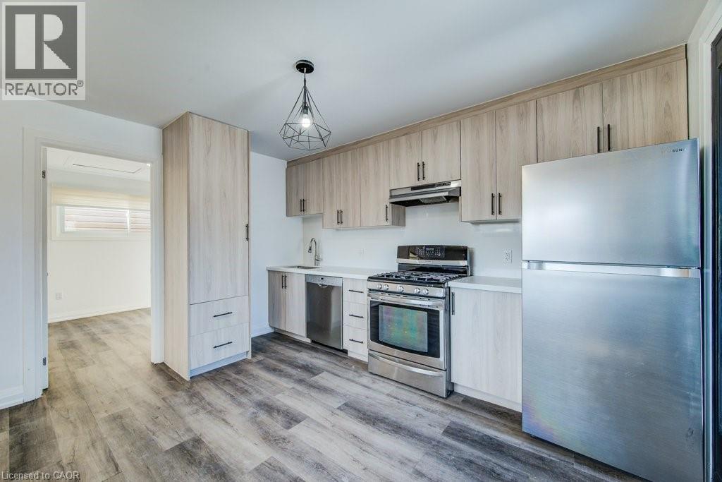 88 WOODHAVEN Road thumbnail 36