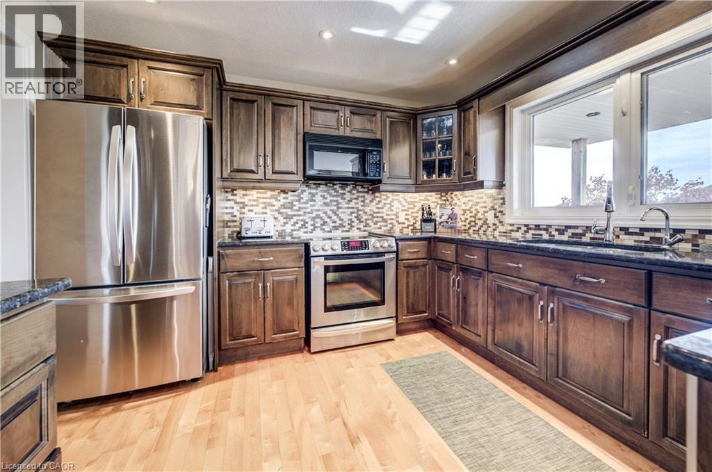 135 GERBER MEADOWS Drive thumbnail 17