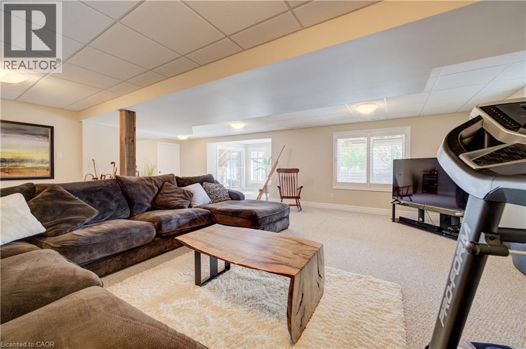 135 GERBER MEADOWS Drive thumbnail 40