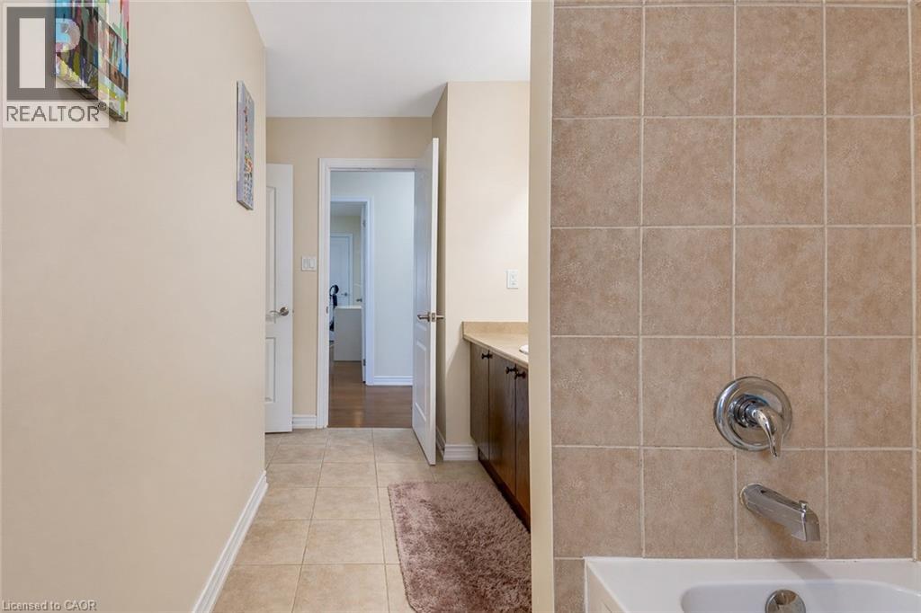 667 LINDEN Drive thumbnail 30