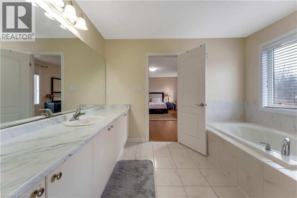 667 LINDEN Drive thumbnail 35