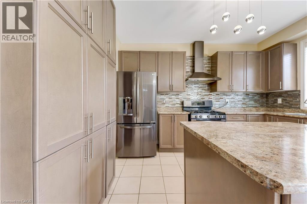 667 LINDEN Drive thumbnail 8