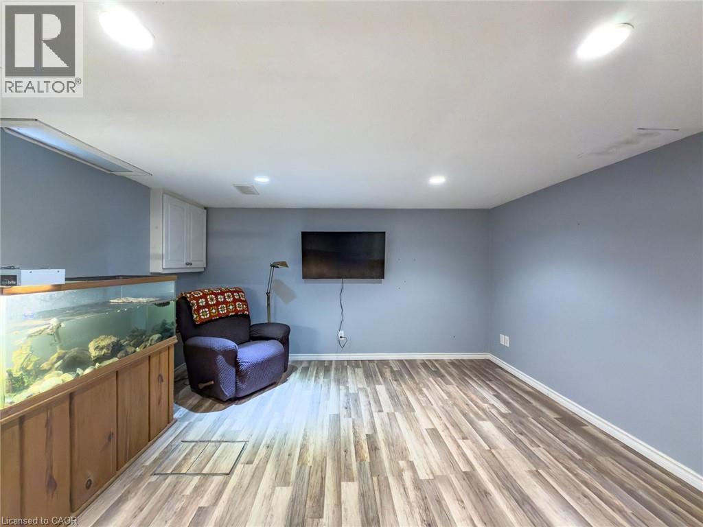 724 PARKVIEW Crescent thumbnail 26