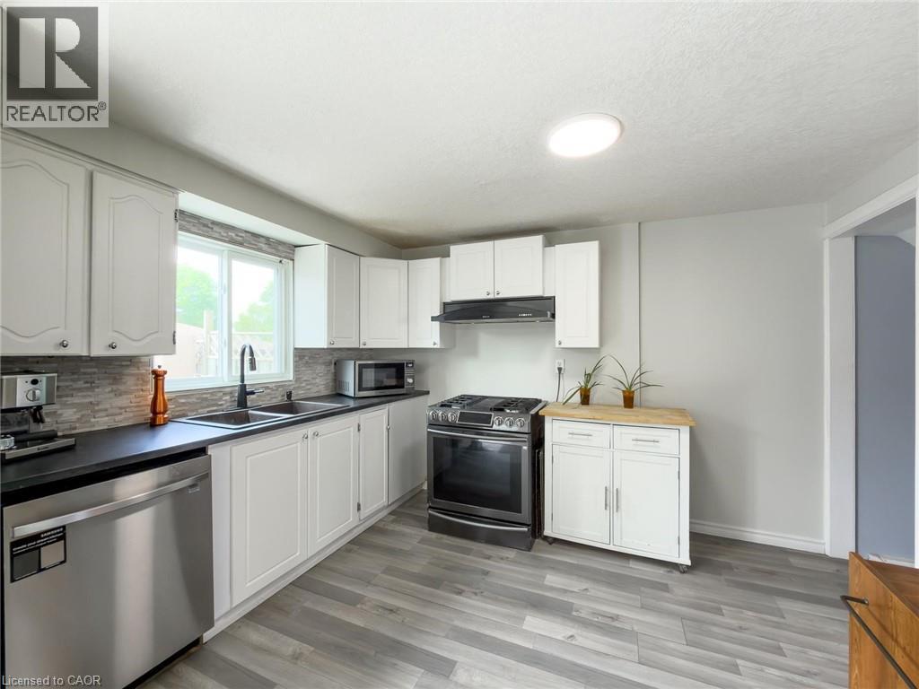 724 PARKVIEW Crescent thumbnail 11