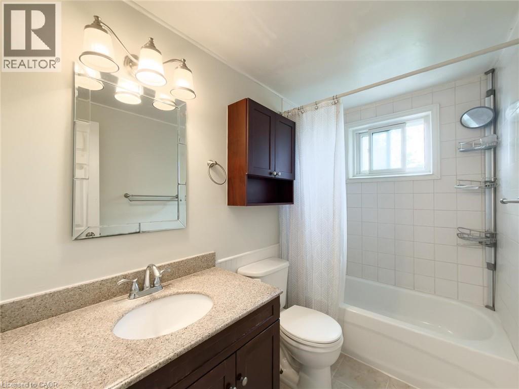 724 PARKVIEW Crescent thumbnail 24