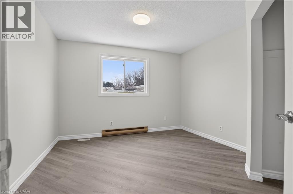 60 ELMSDALE Drive Unit# 66 thumbnail 19