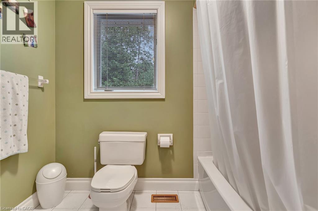 22 DEERPATH Court thumbnail 33