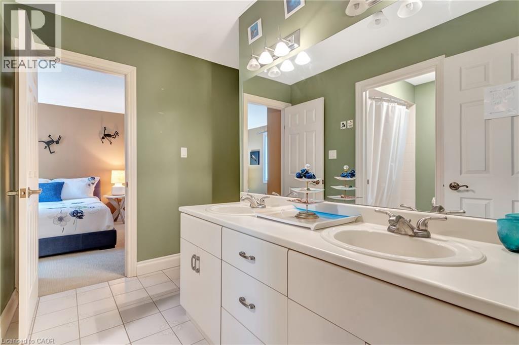 22 DEERPATH Court thumbnail 34