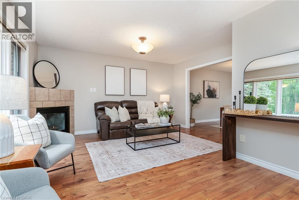 128 EBY Crescent thumbnail 10