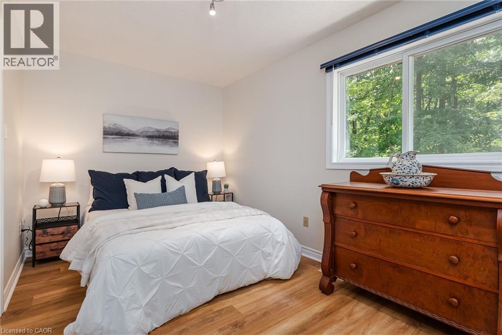128 EBY Crescent thumbnail 22