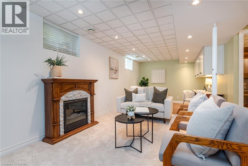 128 EBY Crescent thumbnail 25