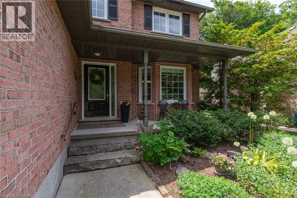 128 EBY Crescent thumbnail 3