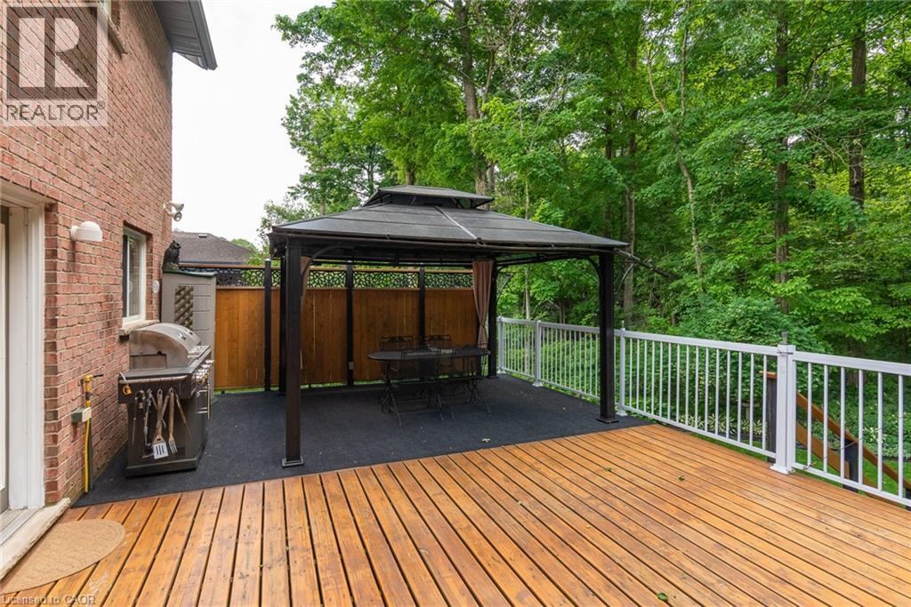 128 EBY Crescent thumbnail 6