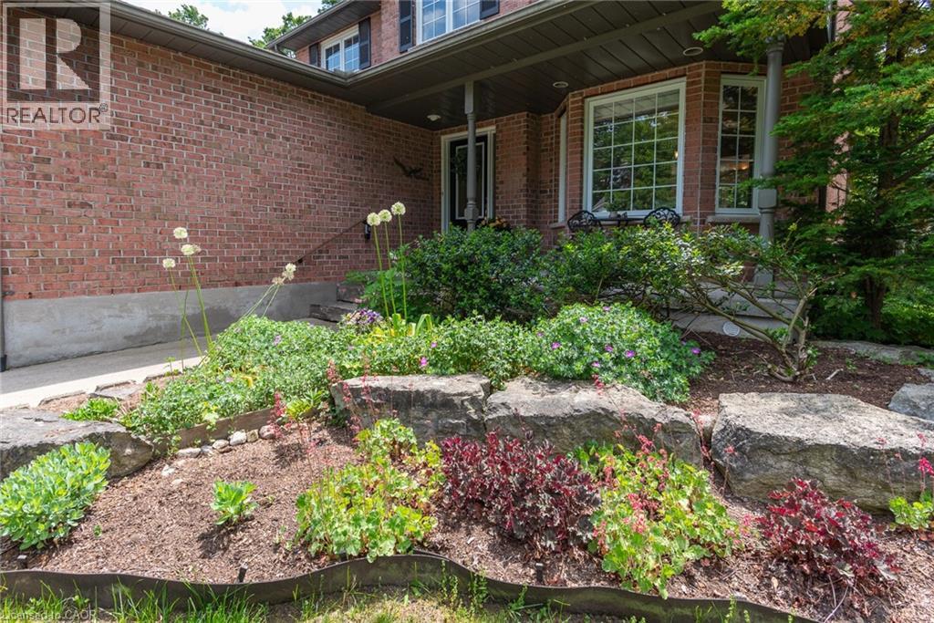 128 EBY Crescent thumbnail 8