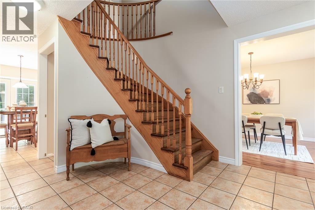 128 EBY Crescent thumbnail 9