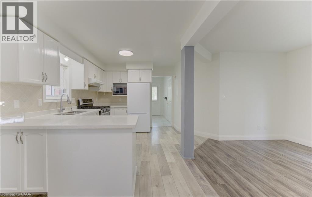 347 KEEWATIN Avenue thumbnail 11