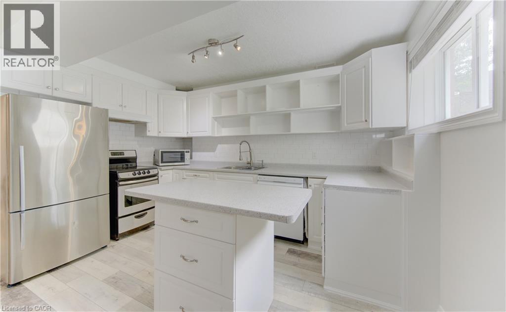 347 KEEWATIN Avenue thumbnail 32