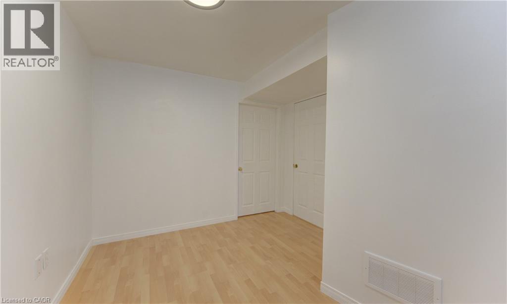 347 KEEWATIN Avenue thumbnail 45