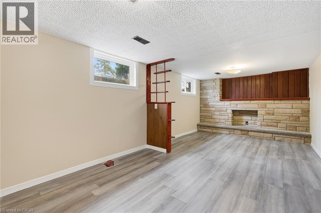 58 LOWREY Avenue S thumbnail 29