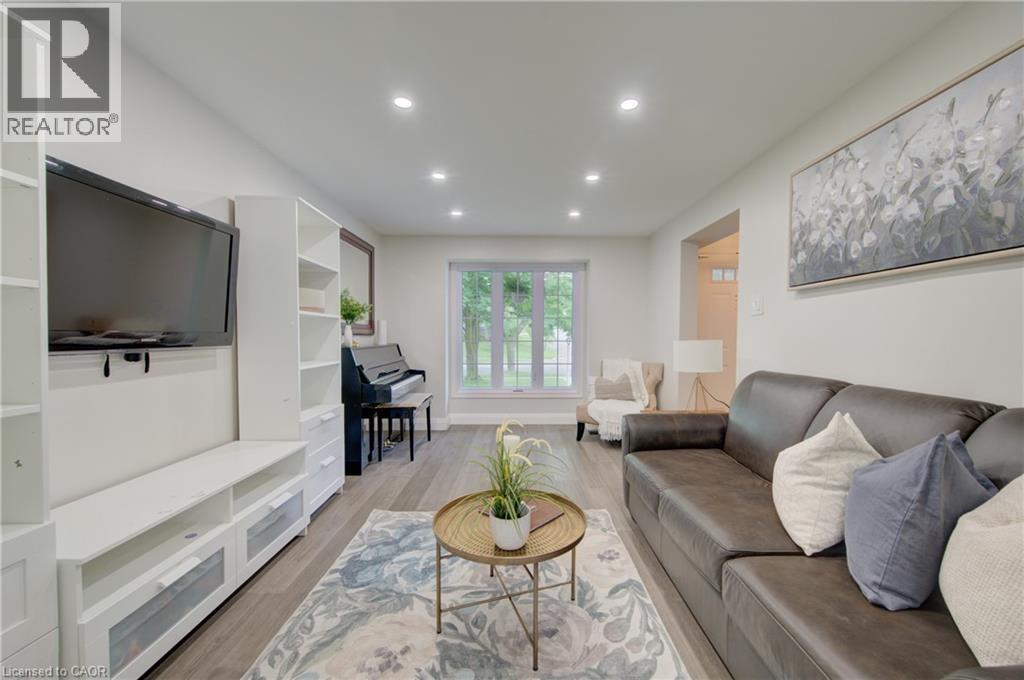 519 WESTVALE Drive thumbnail 12