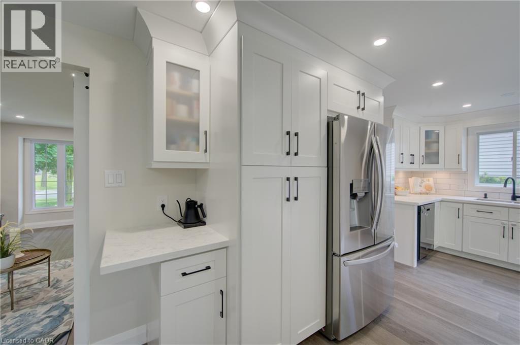 519 WESTVALE Drive thumbnail 7