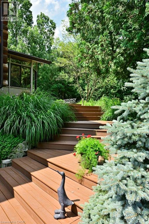 36 TALLWOOD Drive thumbnail 11