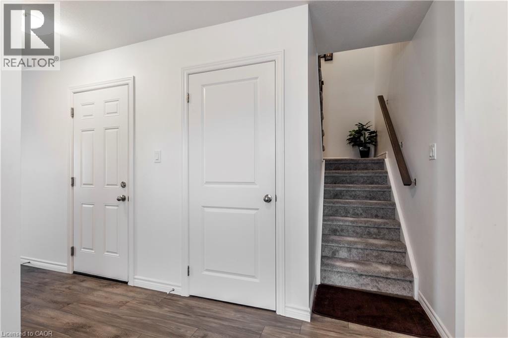1 WEST MILL Street Unit# 1 thumbnail 39