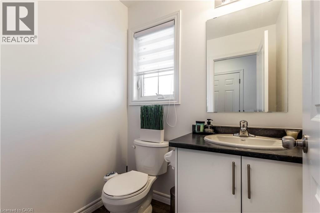 1 WEST MILL Street Unit# 1 thumbnail 40