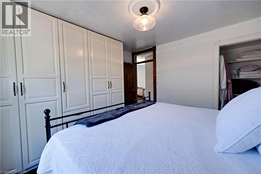 9 PARK Avenue W thumbnail 30