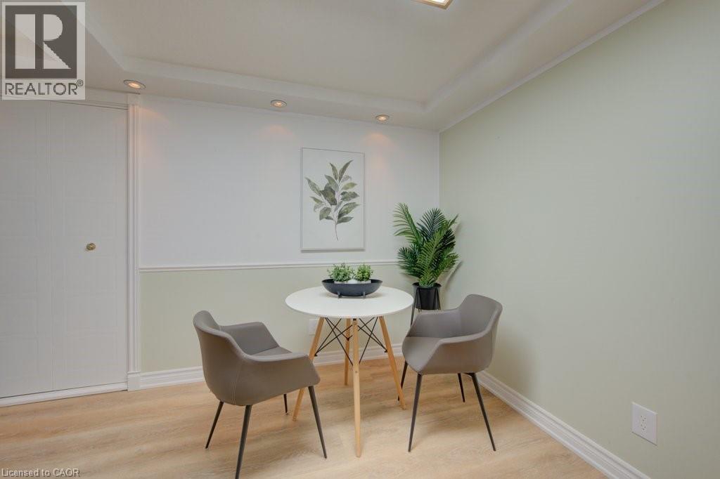 16 SUGAR MAPLE Place thumbnail 24